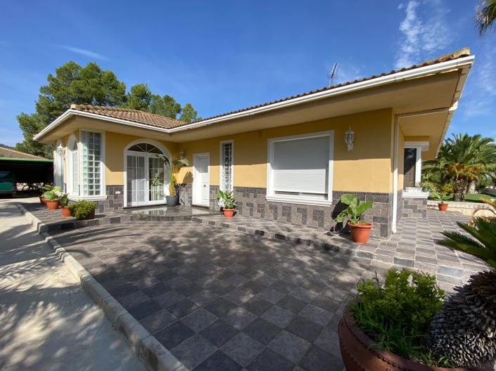 Image No.15-4 Bed Villa for sale