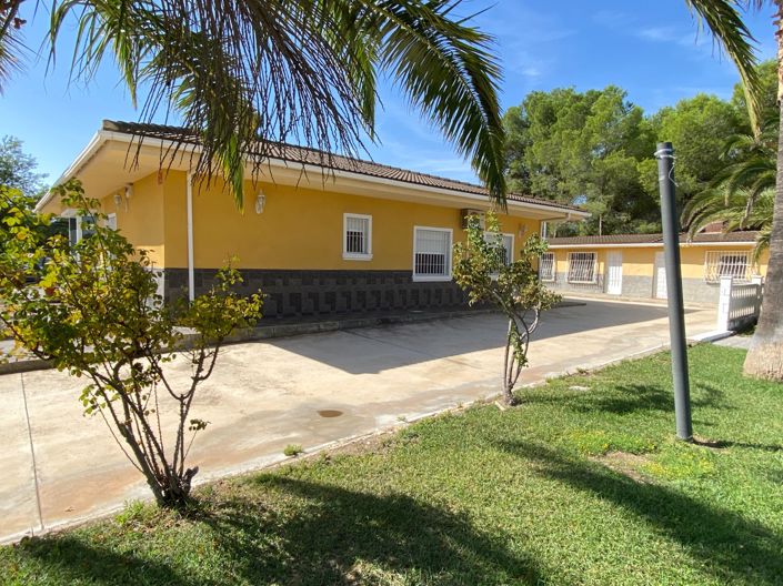 Image No.23-4 Bed Villa for sale