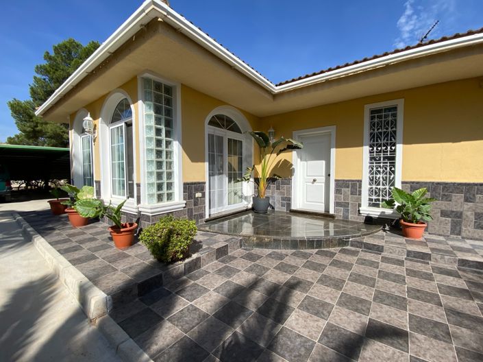 Image No.29-4 Bed Villa for sale