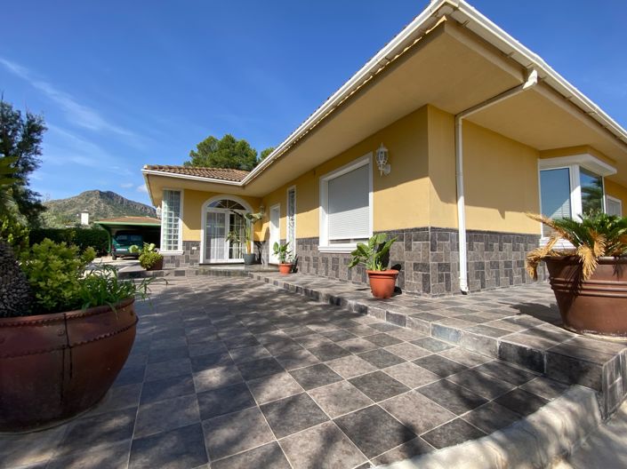 Image No.30-4 Bed Villa for sale