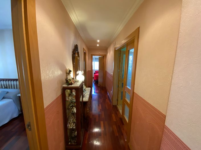 Image No.39-4 Bed Villa for sale