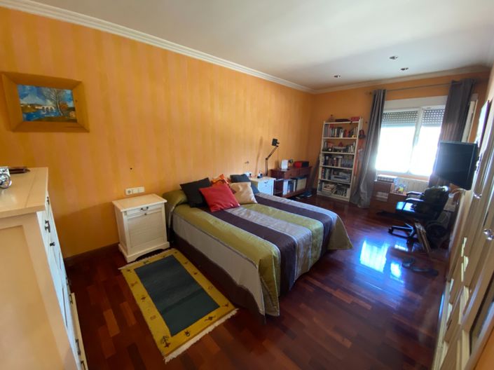 Image No.41-4 Bed Villa for sale