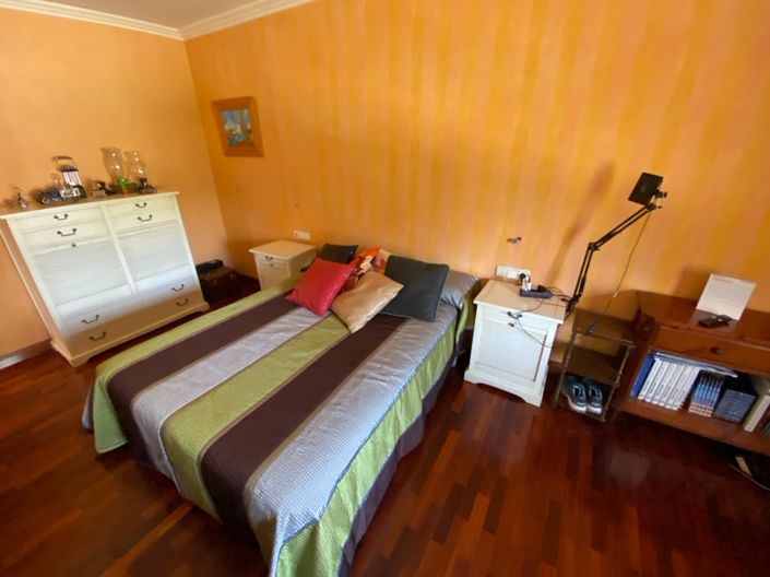 Image No.44-4 Bed Villa for sale