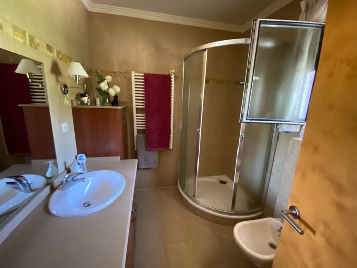 Image No.49-4 Bed Villa for sale