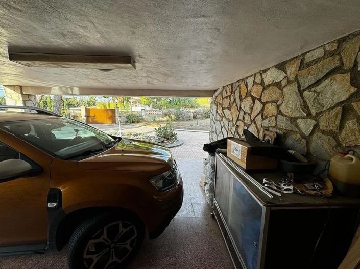 Image No.28-Villa de 4 chambres à vendre à Elda