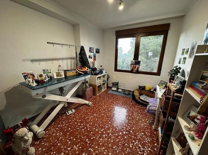 Image No.7-Villa de 4 chambres à vendre à Elda