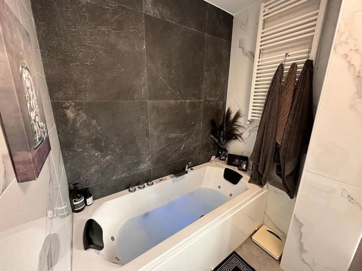 Image No.8-Villa de 5 chambres à vendre à Sax