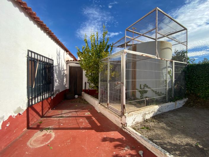 Image No.16-4 Bed Country House for sale