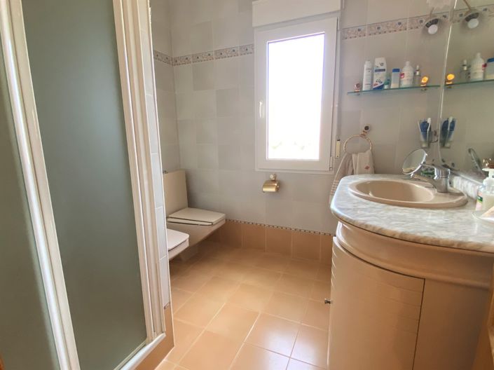 Image No.39-4 Bed Country House for sale