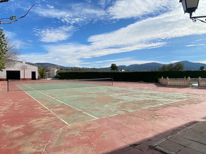 Image No.6-4 Bed Country House for sale