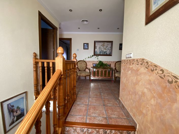 Image No.14-Maison de ville de 5 chambres à vendre à Sax