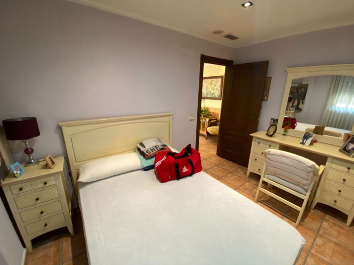 Image No.24-Maison de ville de 5 chambres à vendre à Sax