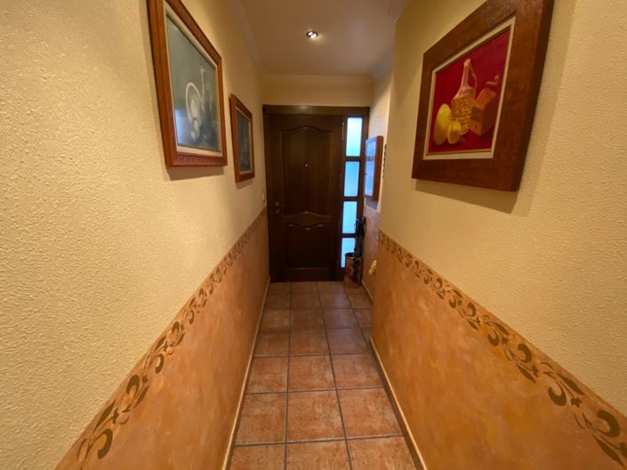 Image No.6-Maison de ville de 5 chambres à vendre à Sax