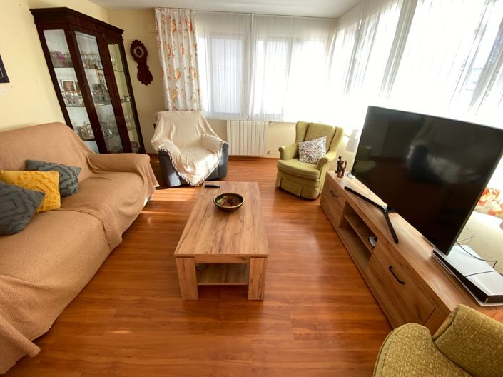 Image No.19-Maison de ville de 3 chambres à vendre à Sax