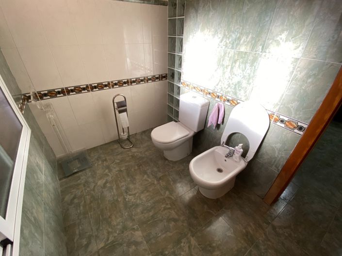 Image No.27-Maison de ville de 3 chambres à vendre à Sax