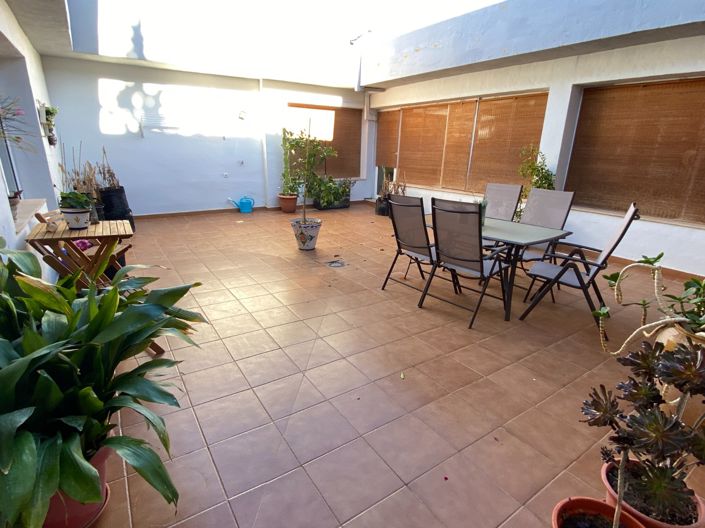 Image No.3-Maison de ville de 3 chambres à vendre à Sax