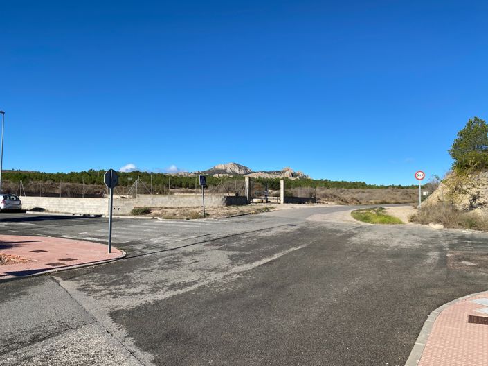 Image No.37-Maison de ville de 3 chambres à vendre à Sax