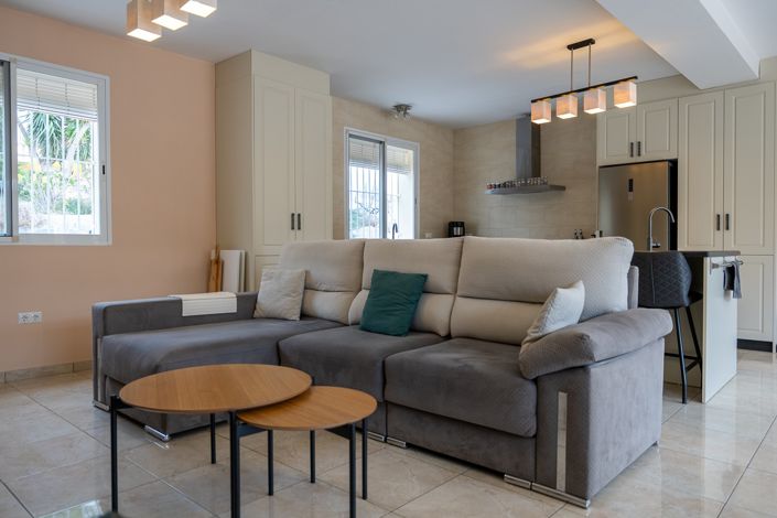 Image No.30-6 Bed Villa for sale