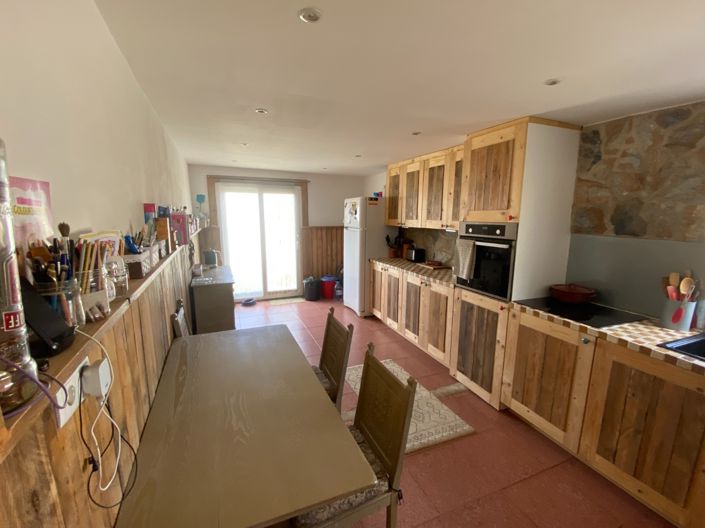 Image No.30-Maison de campagne de 6 chambres à vendre à Sax