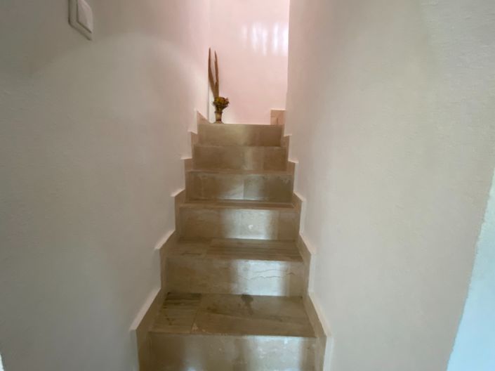 Image No.46-6 Bed Country House for sale