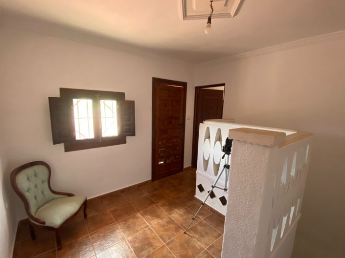 Image No.47-Maison de campagne de 6 chambres à vendre à Sax