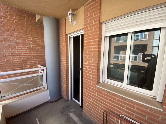 Image No.1-Appartement de 4 chambres à vendre à Sax