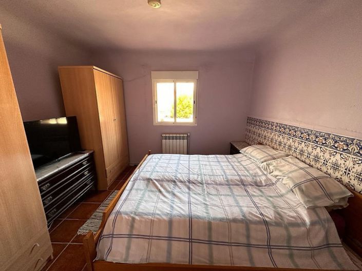 Image No.11-3 Bed Country House for sale