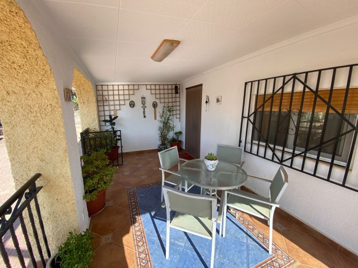 Image No.3-Villa de 5 chambres à vendre à Sax