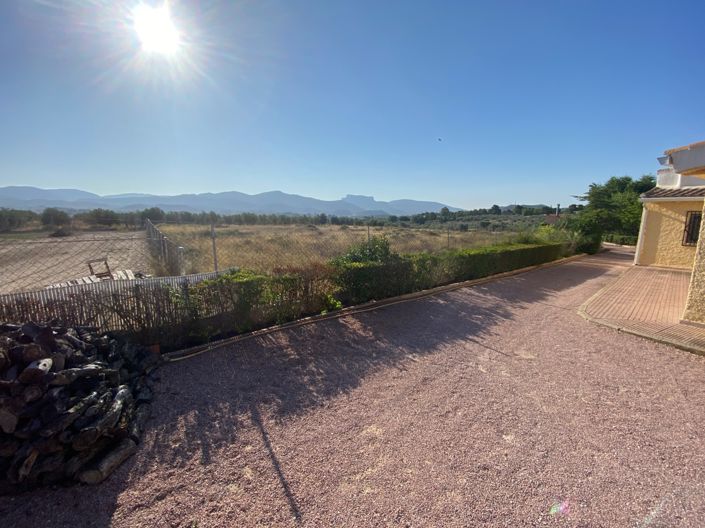 Image No.9-Villa de 5 chambres à vendre à Sax