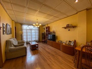 Image No.3-Maison de ville de 5 chambres à vendre à Sax