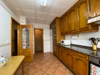 Image No.6-Maison de ville de 5 chambres à vendre à Sax