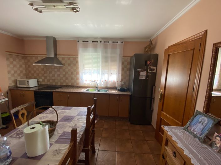 Image No.23-3 Bed Country House for sale