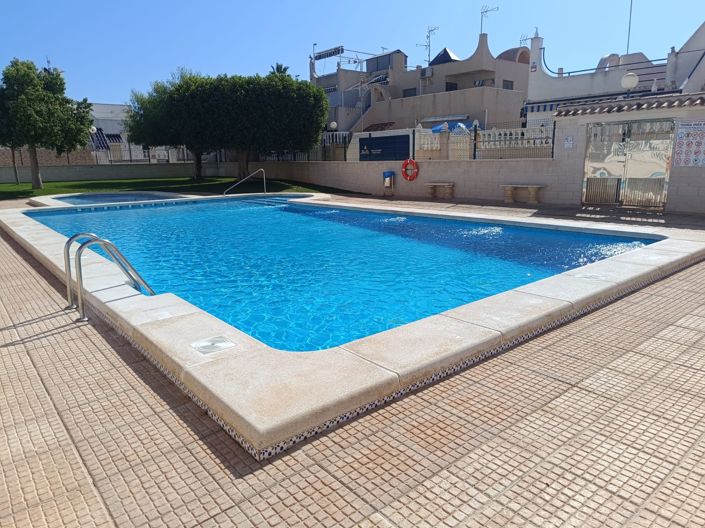 Image No.25-Maison de ville de 2 chambres à vendre à Torrevieja