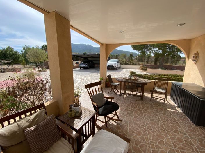 Image No.4-Villa de 5 chambres à vendre à Sax