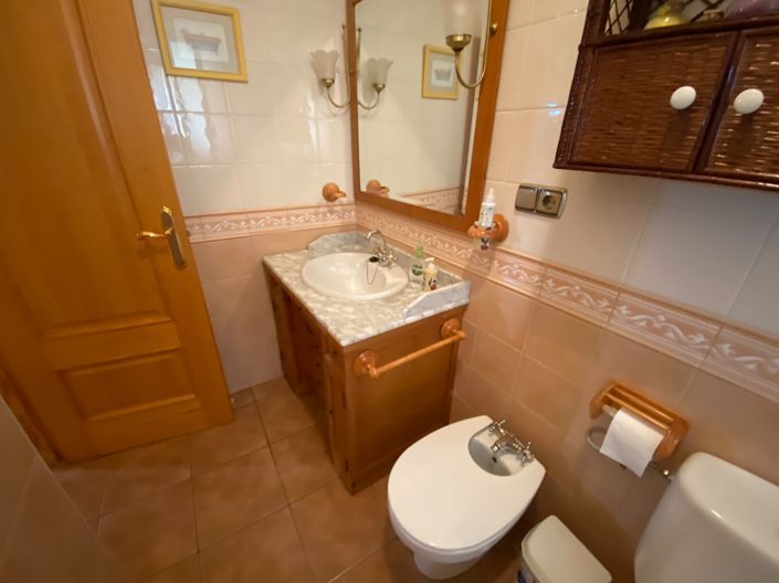 Image No.17-Propriété de 5 chambres à vendre à Sax