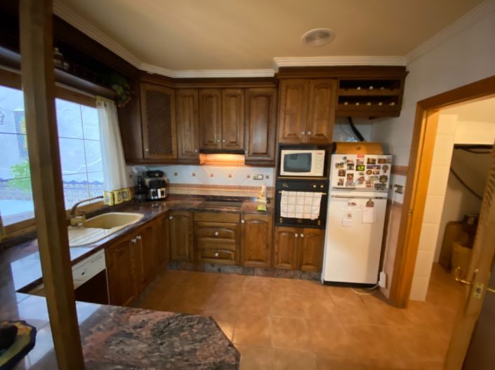 Image No.21-Propriété de 5 chambres à vendre à Sax