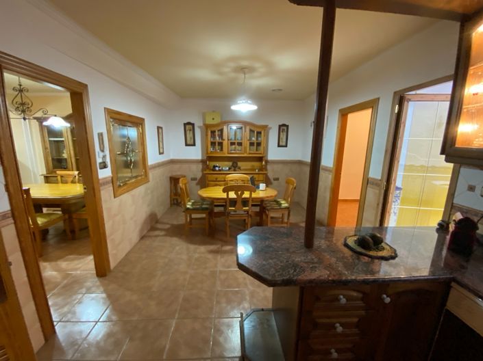 Image No.23-Propriété de 5 chambres à vendre à Sax