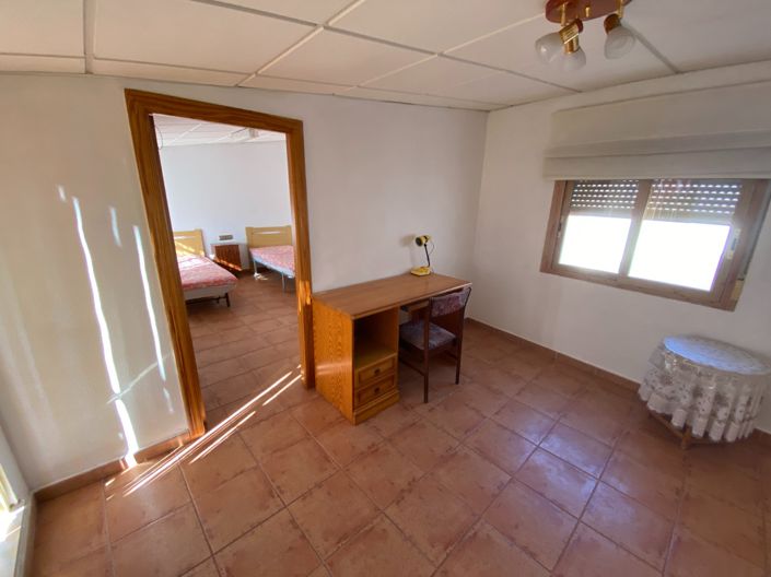 Image No.49-Propriété de 5 chambres à vendre à Sax