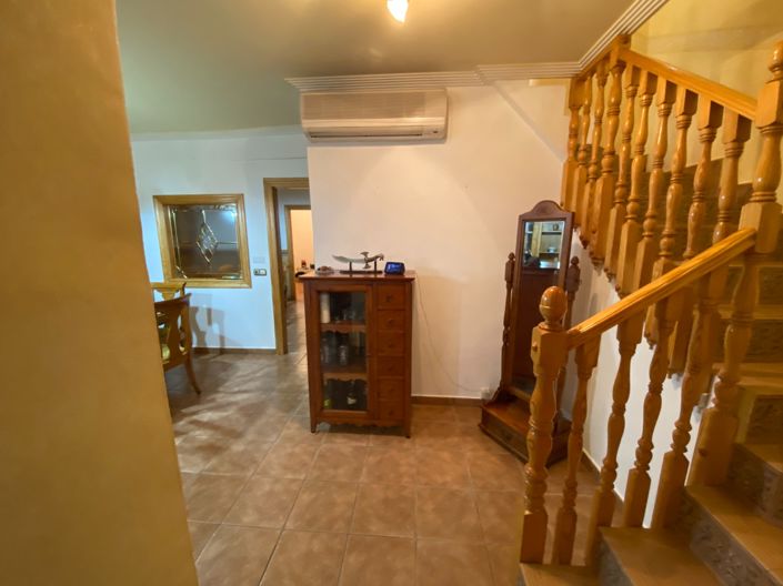 Image No.7-Propriété de 5 chambres à vendre à Sax