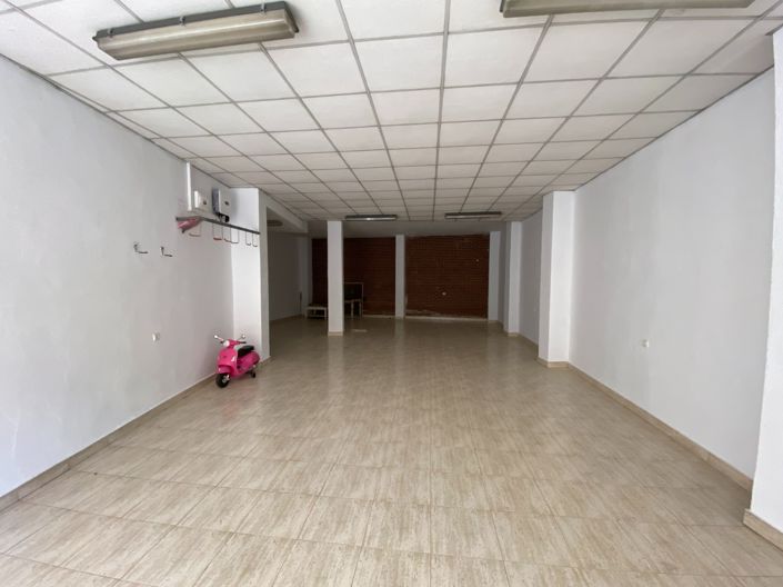 Image No.4-4 Bed Townhouse for sale