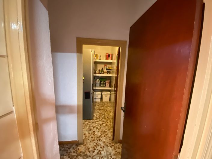 Image No.24-4 Bed Apartment for sale