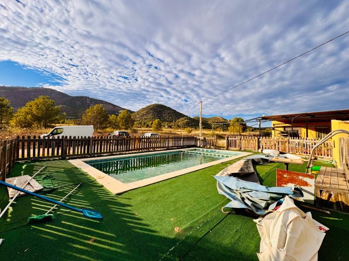 Image No.28-3 Bed Villa for sale