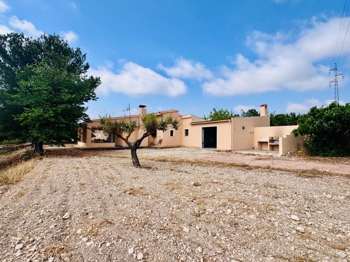 Image No.6-3 Bed Villa for sale