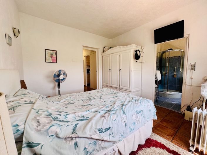 Image No.12-4 Bed Villa for sale