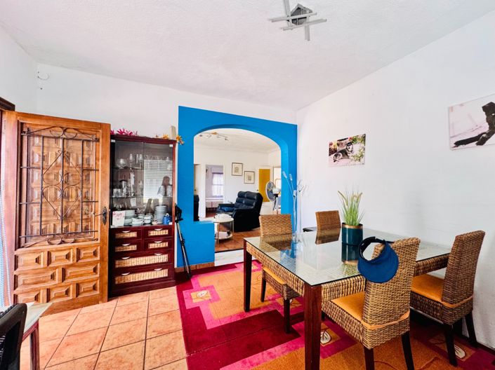 Image No.23-4 Bed Villa for sale