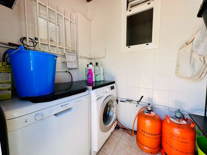 Image No.26-4 Bed Villa for sale