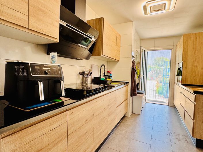 Image No.4-4 Bed Villa for sale