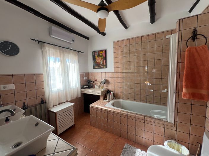 Image No.26-Finca de 4 chambres à vendre à Salinas