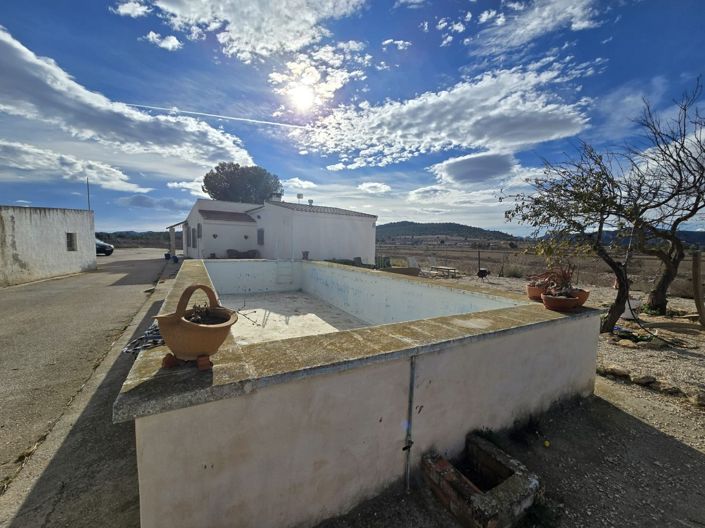 Image No.7-2 Bed Finca for sale