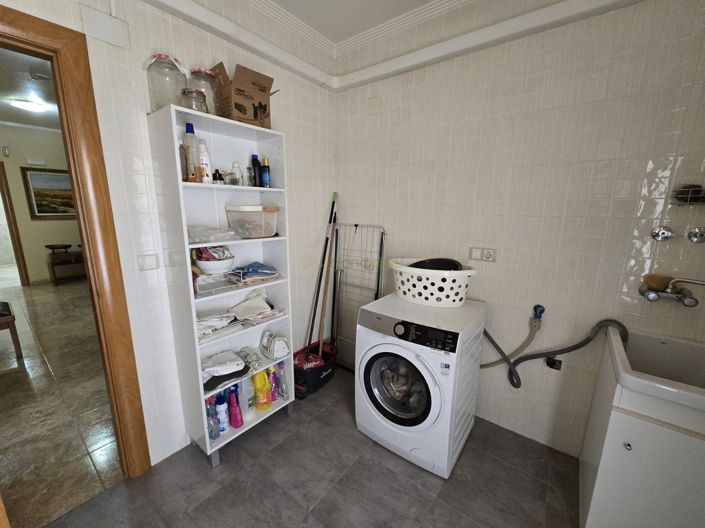 Image No.23-4 Bed Villa for sale